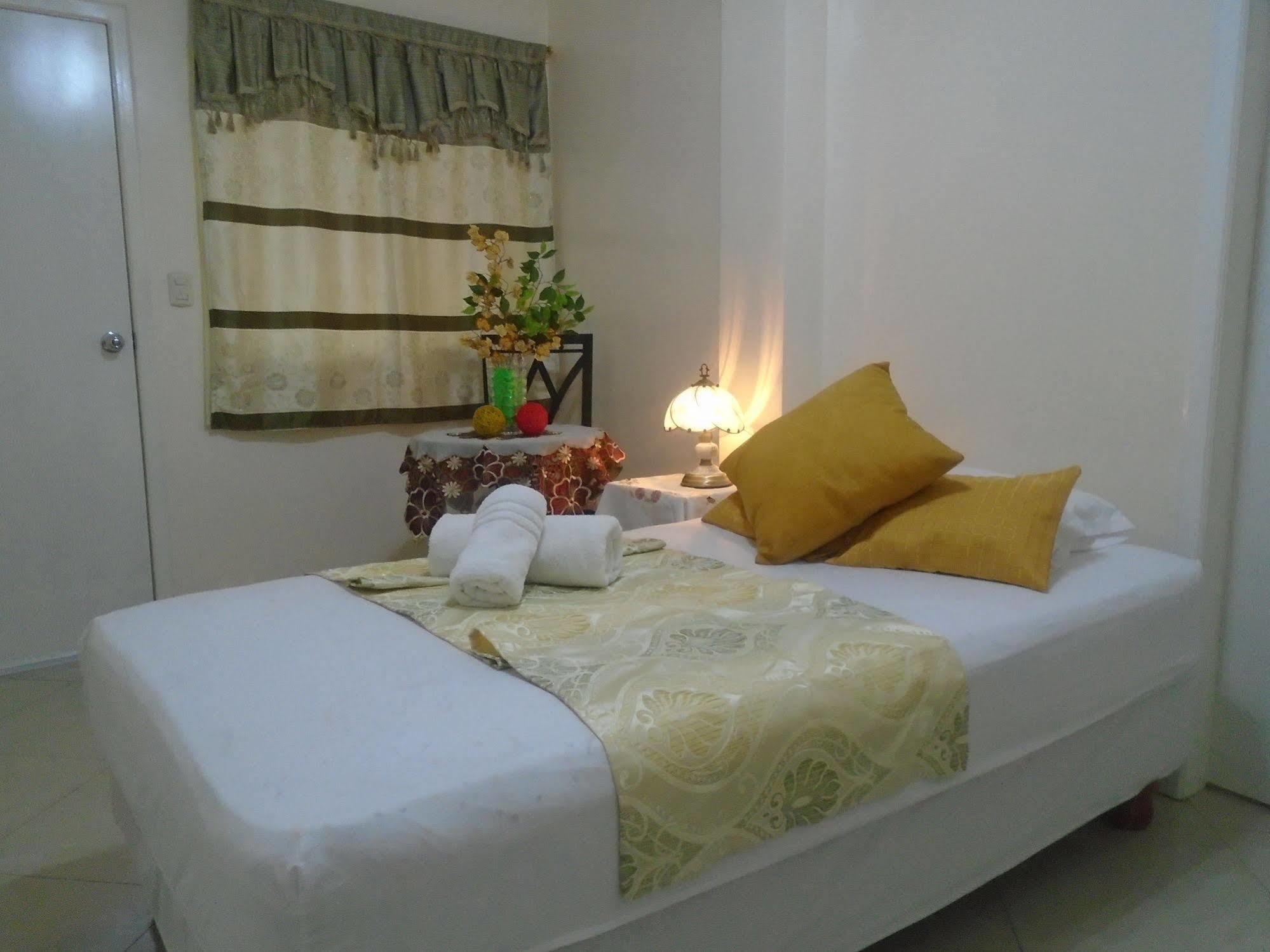 Simmonds Inn Guayaquil Bagian luar foto